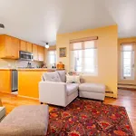 Casita Gomez- Courtyard - Quiet - Railyard - 1Br